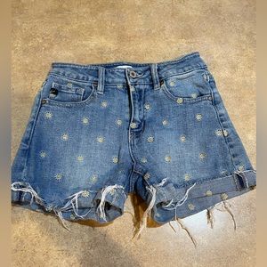 Womens KanCan shorts size 24